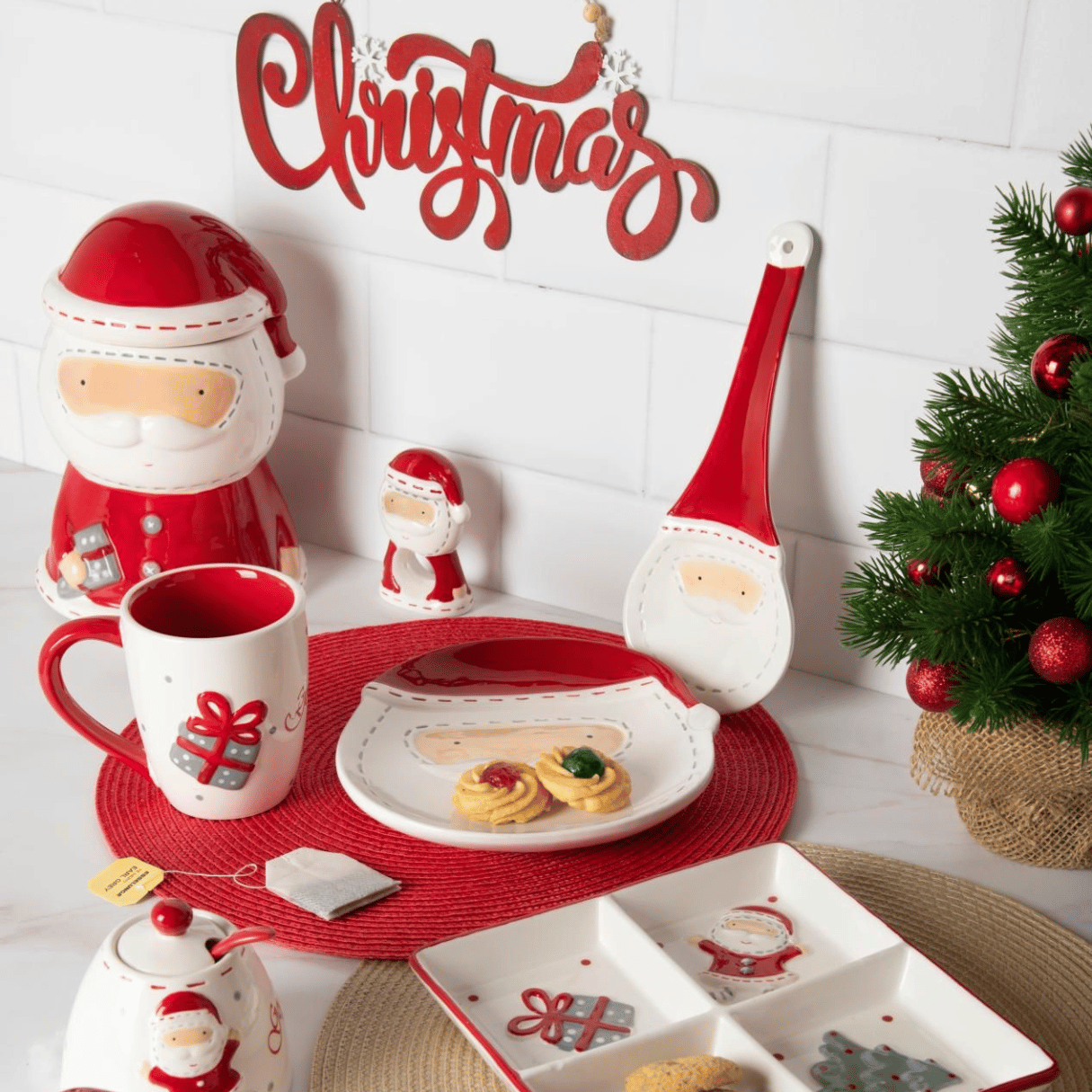 Excelsa set 6 portatovaglioli Santa Claus ceramica 9,5xH9x6,5 cm multicolore - immagine 2