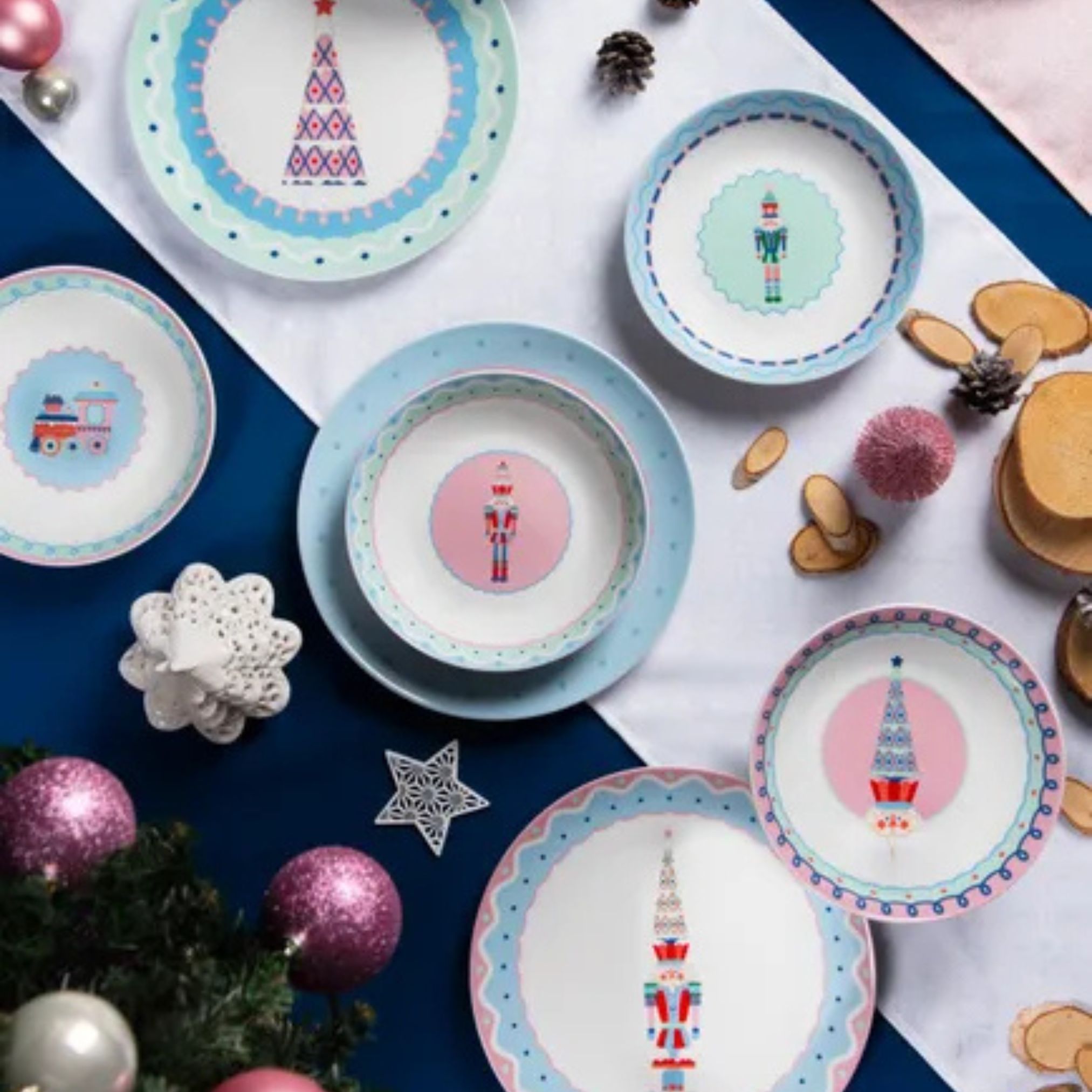 Excelsa servizio piatti 12 pezzi Xmas Sweet Pastels porcellana multicolore - immagine 6