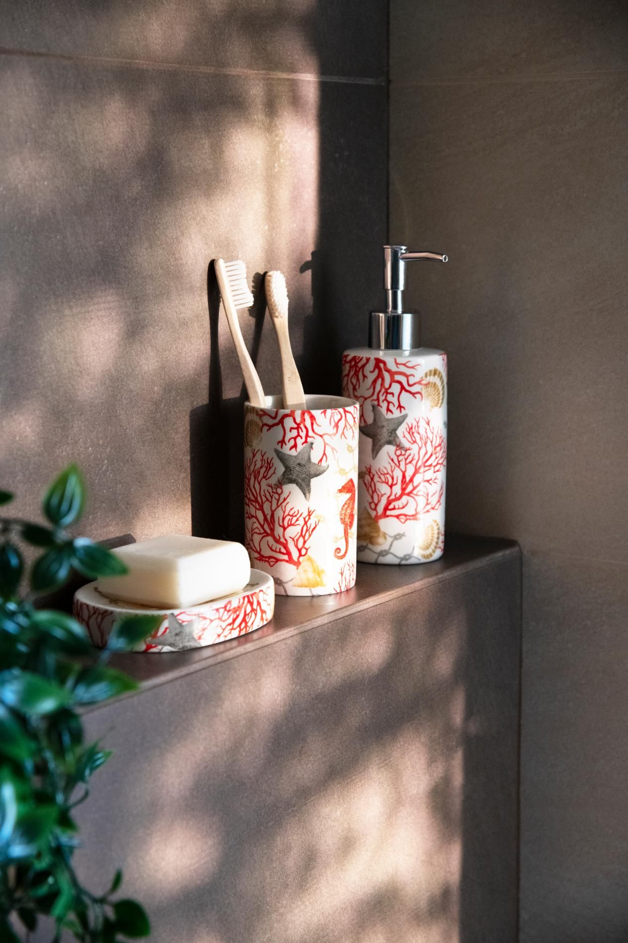 Accessori bagno in set CORAL, 3 pezzi, conchiglie e coralli - immagine 5