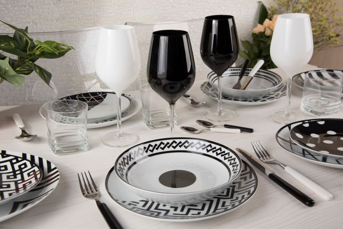 Calice vino COLOR WINE, vetro, bianco, ml 500 - immagine 4
