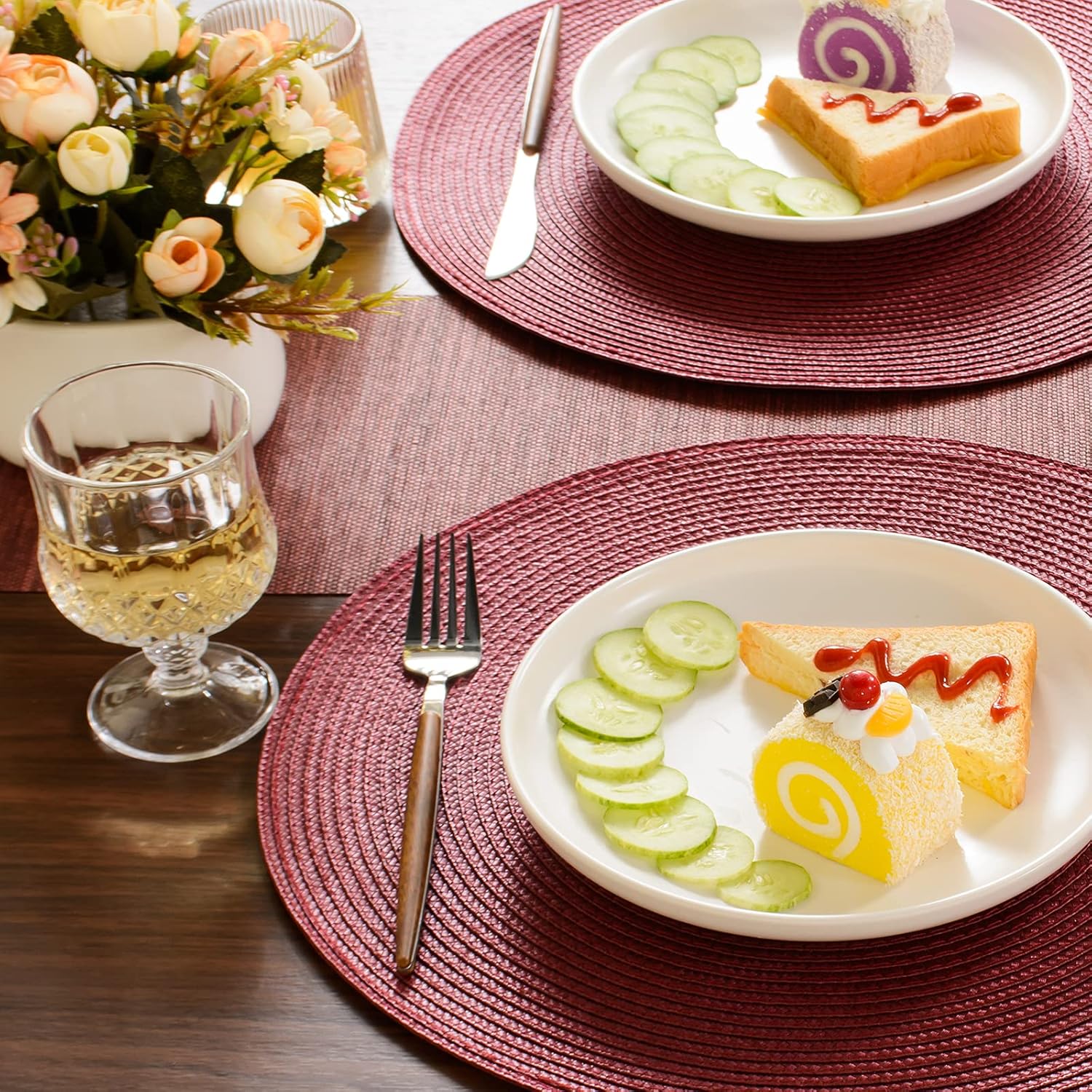 Set di 6 tovagliette rotonde bordeaux - immagine 4